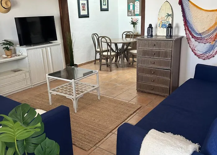 Sonrye Graciosa Caleta de Sebo