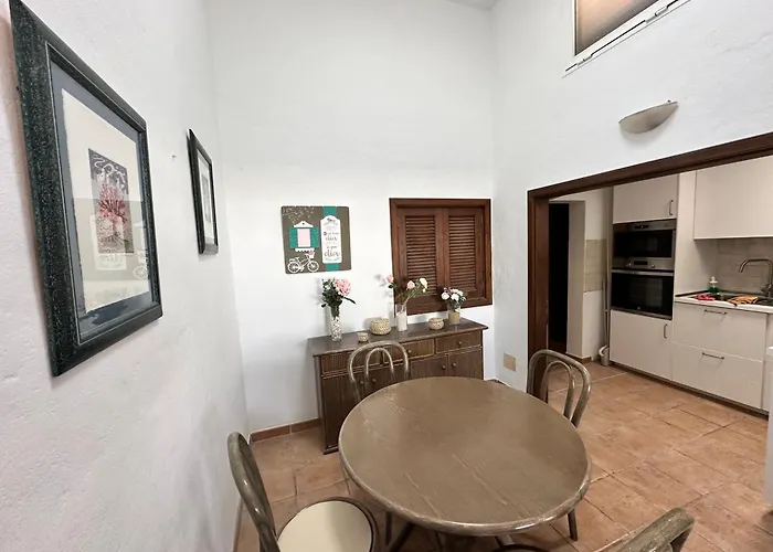 Sonrye Graciosa Caleta de Sebo